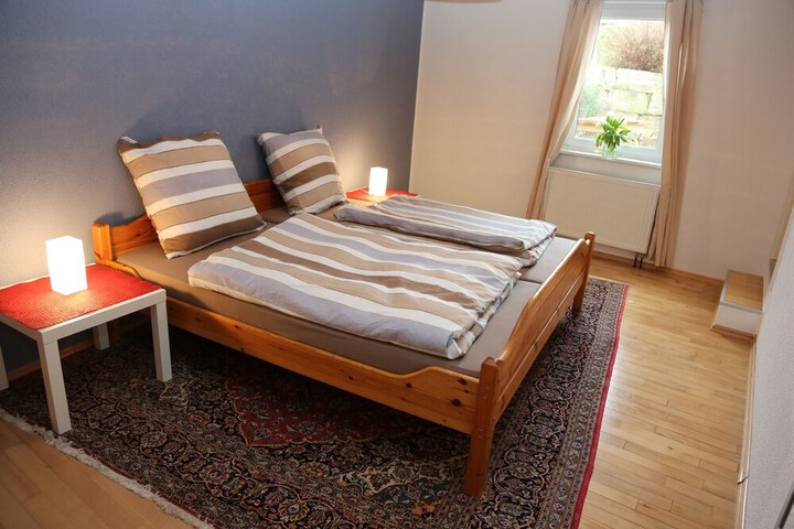 Room 5 of 18