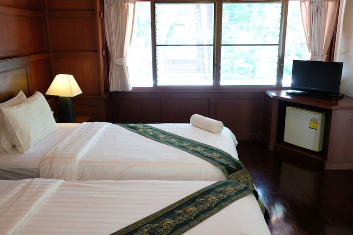 Room 7 of 37
