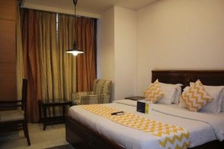 Room 12 of 23