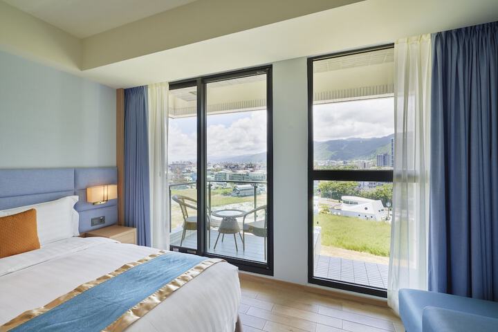 Room 40 of 75