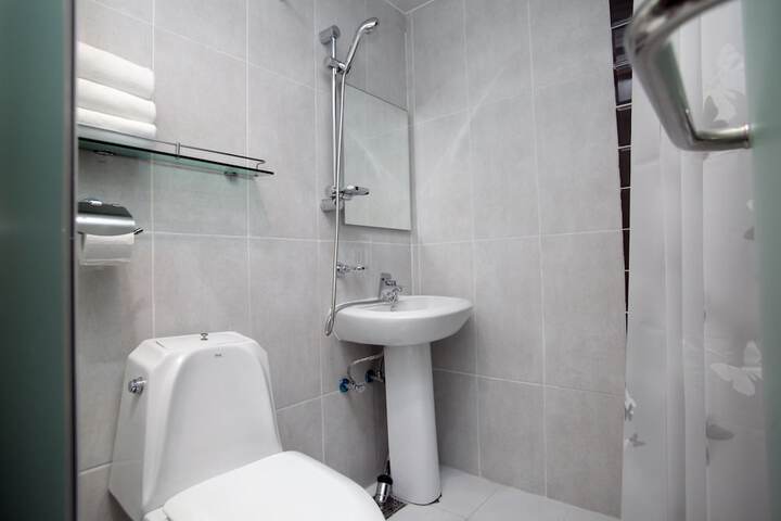 Clean Restrooms