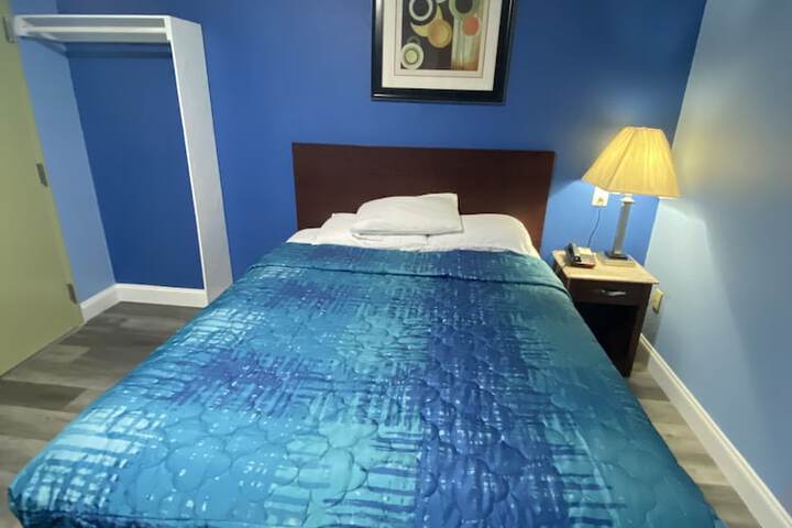 1 Queen Bed (44 of 69)