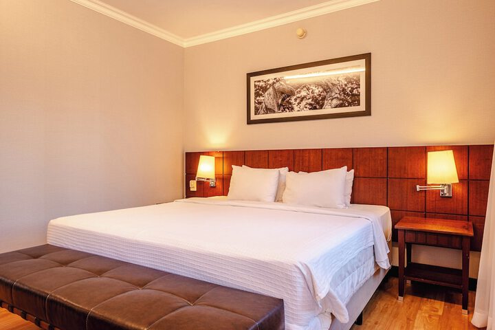 Room 86 of 240