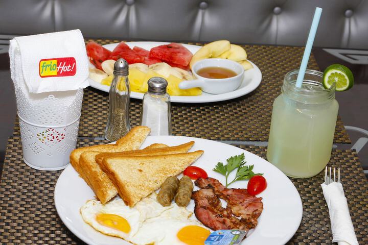 Breakfast/Coffee Service 40 of 58