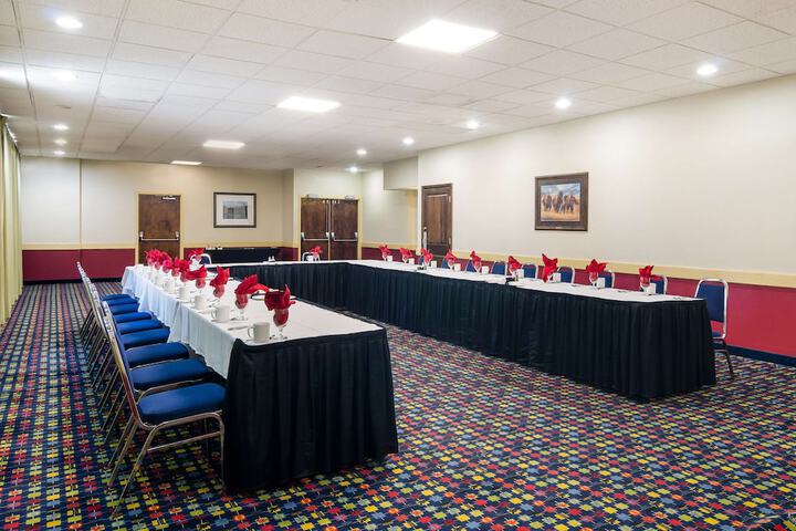 Meeting facility