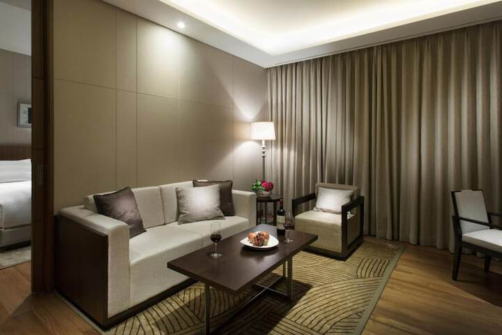 Room 18 of 54