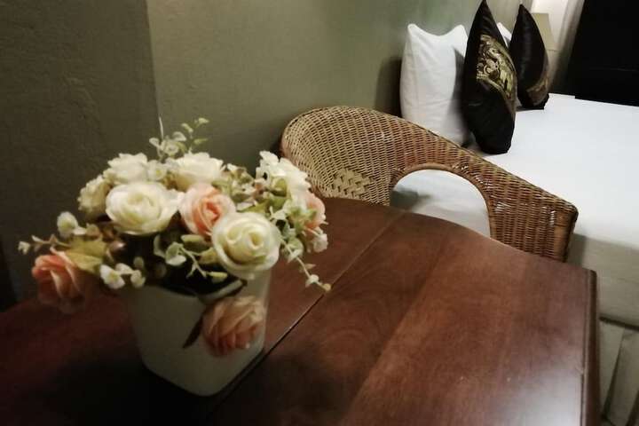 Room 28 of 42