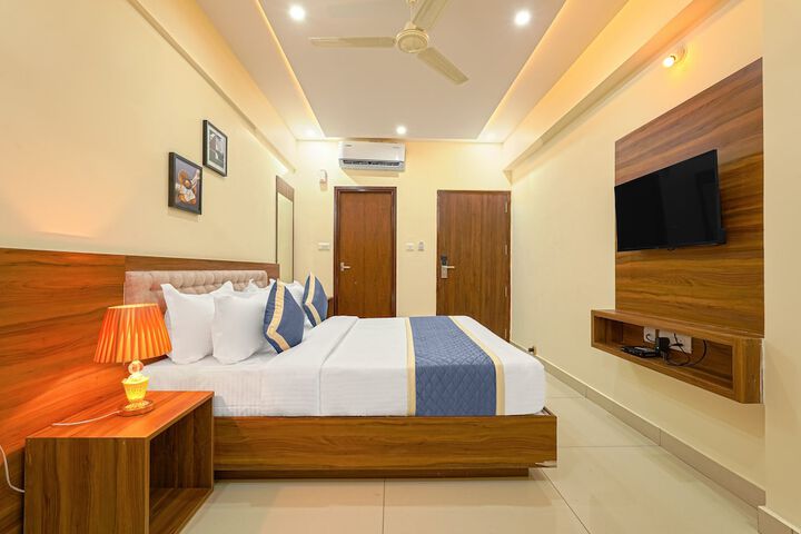 Room 5 of 21