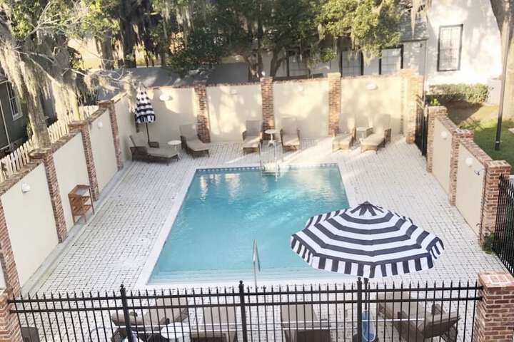 Pool 15 of 29