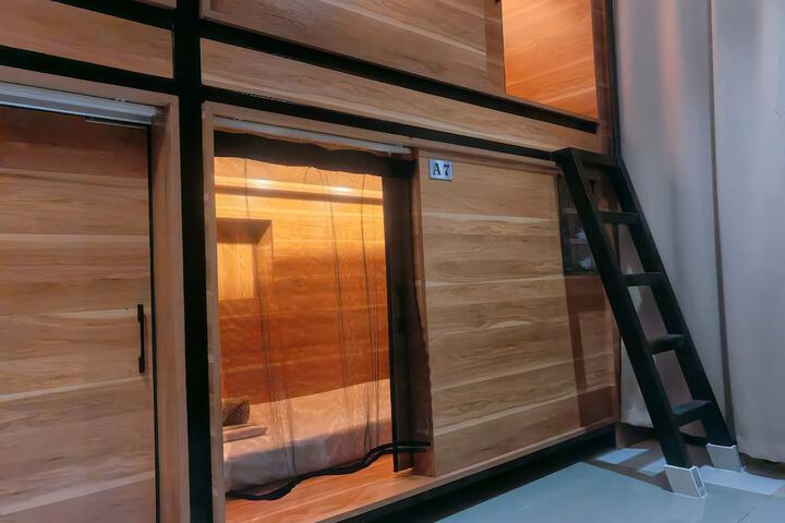 Room 37 of 125