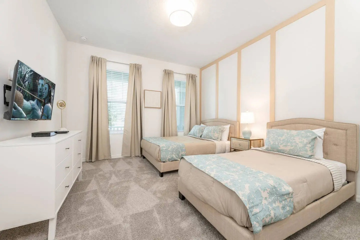 Room 5 of 19