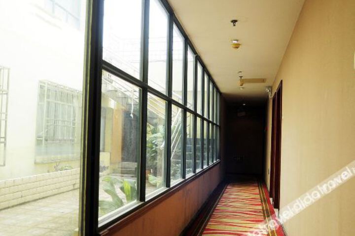 Hotel Interior 12 of 31