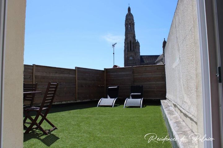 Terrace/Patio 40 of 48