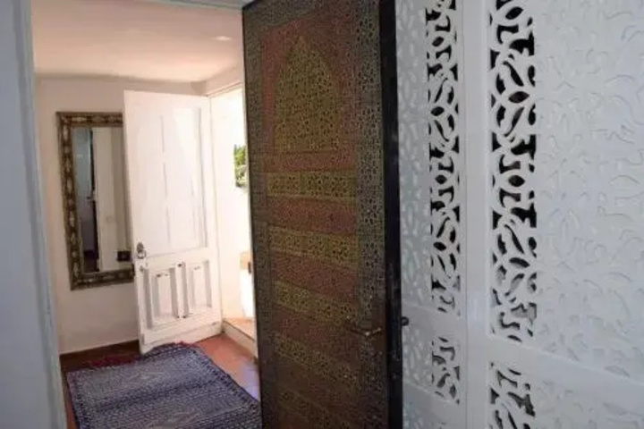 Room 6 of 22