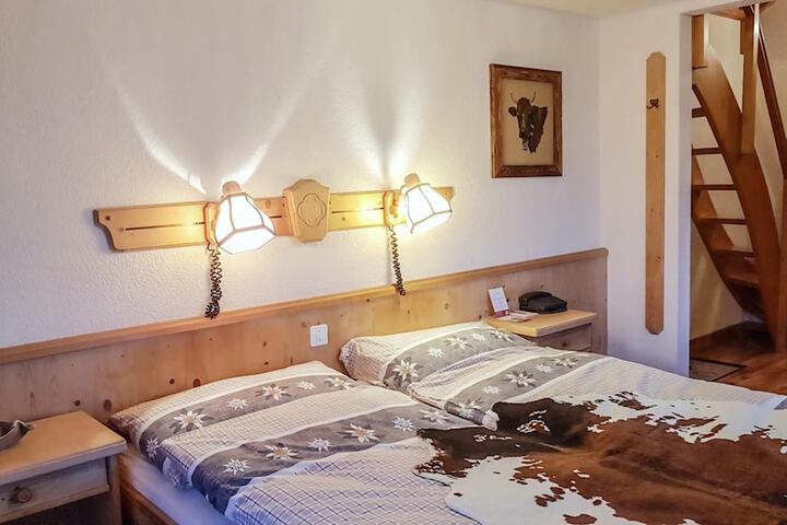 Room 19 of 51