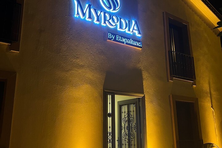 Hotel 43 of 51