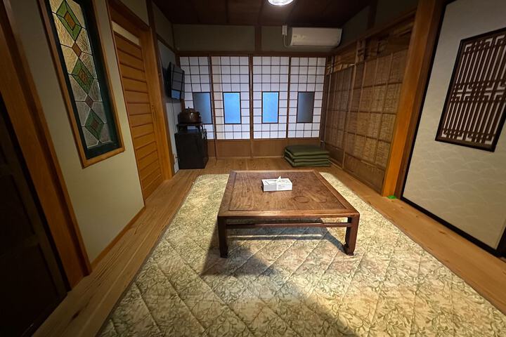 Room 25 of 61