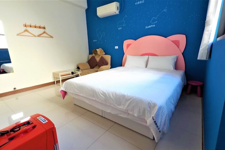 Room 16 of 69