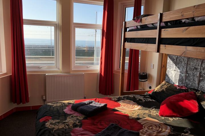 Room 15 of 31