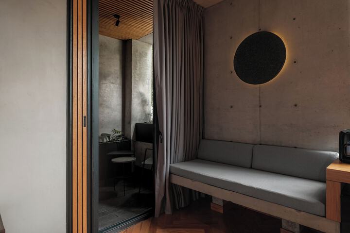 Room 39 of 115