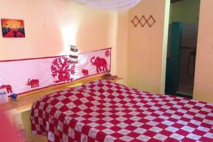 Room 15 of 42