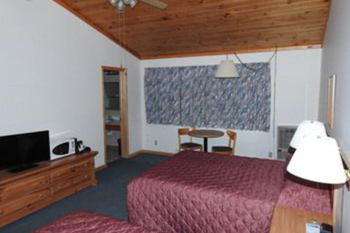 Room 71 of 113