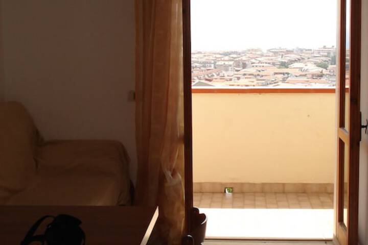 Room 13 of 31