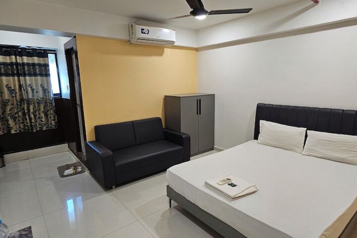 Room 5 of 22