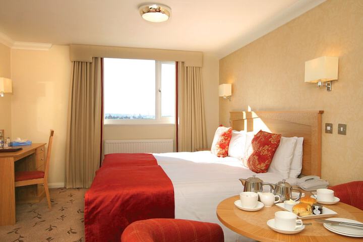 Room 46 of 110