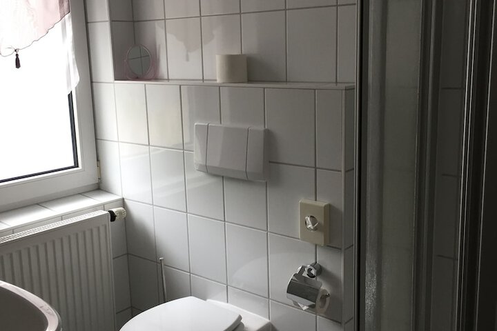 Room 85 of 127