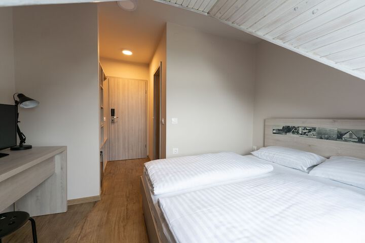 Room 62 of 138