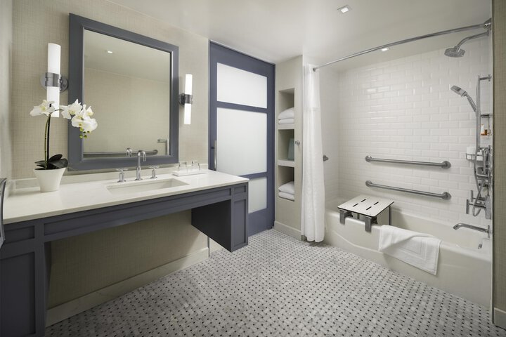 Bathroom shower