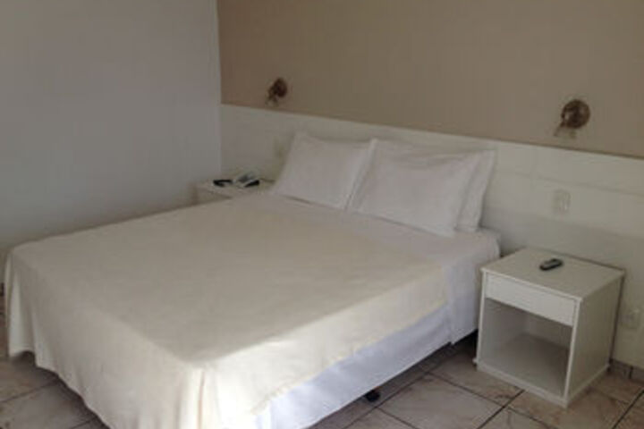 Room 14 of 44