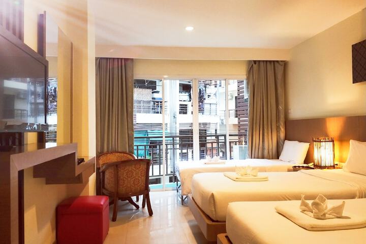 Room 20 of 34