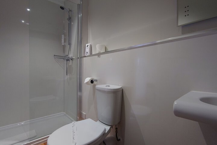 Room 20 of 23