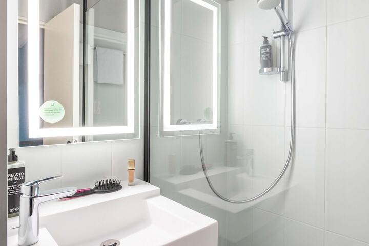 Bath Interior