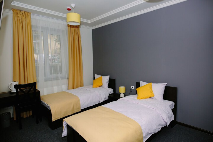 Room 9 of 44