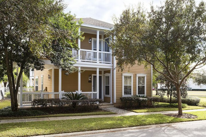 Hotel Exterior 30 of 31