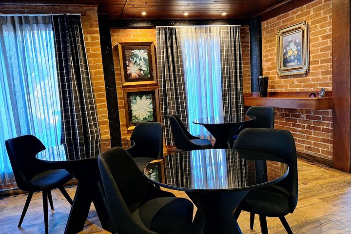 Room 28 of 55