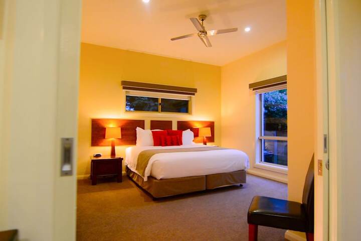 Room 12 of 51