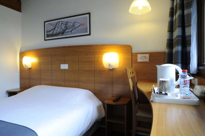 Room 15 of 73