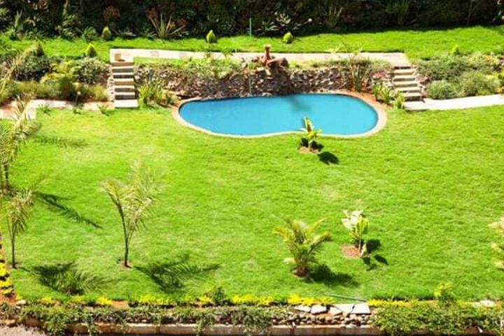 Pool 3 of 5