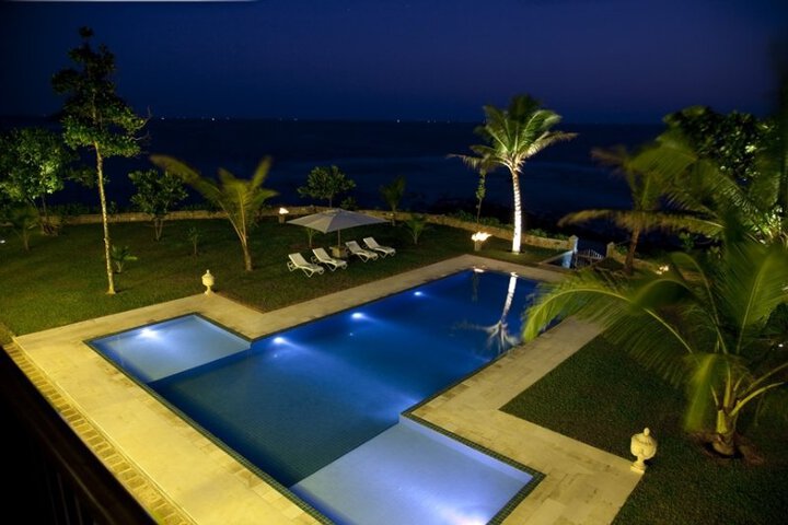 Pool 5 of 8