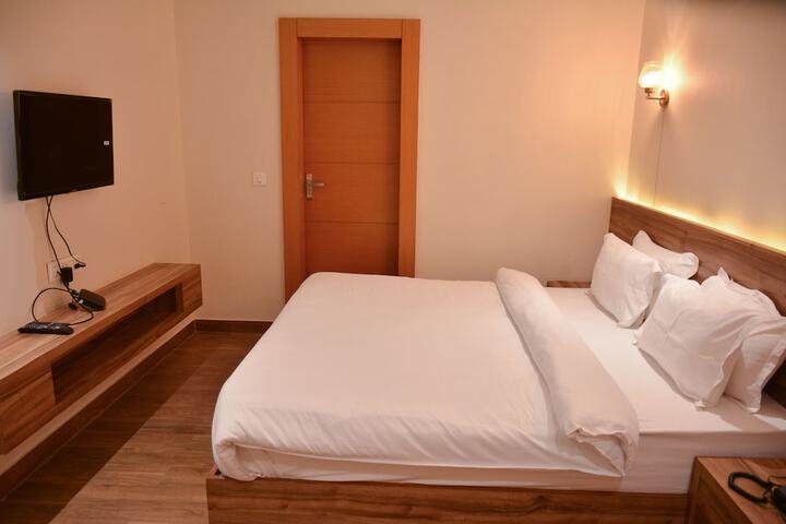 Room 7 of 55