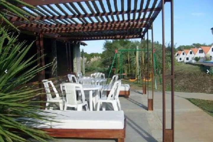 Sundeck 15 of 16