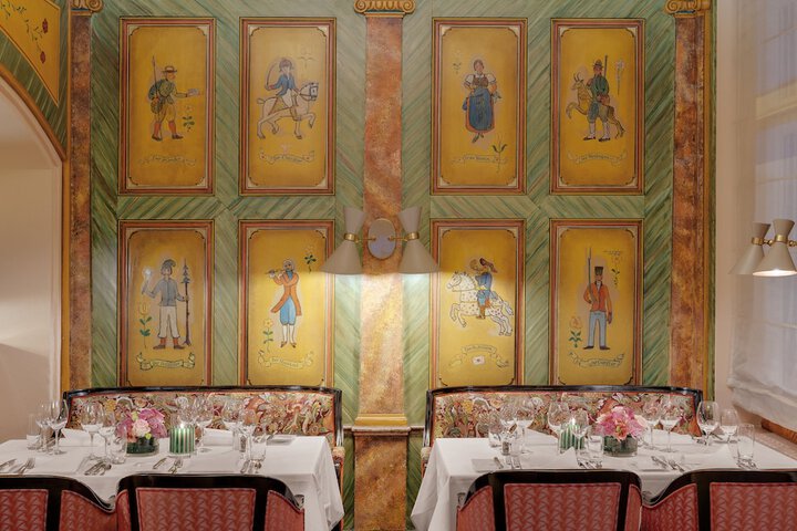 Dining 51 of 63