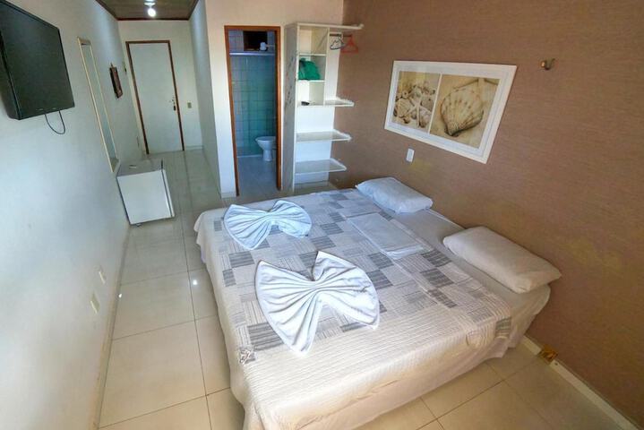 Room 20 of 40