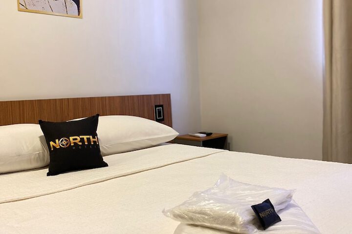 Room 7 of 19