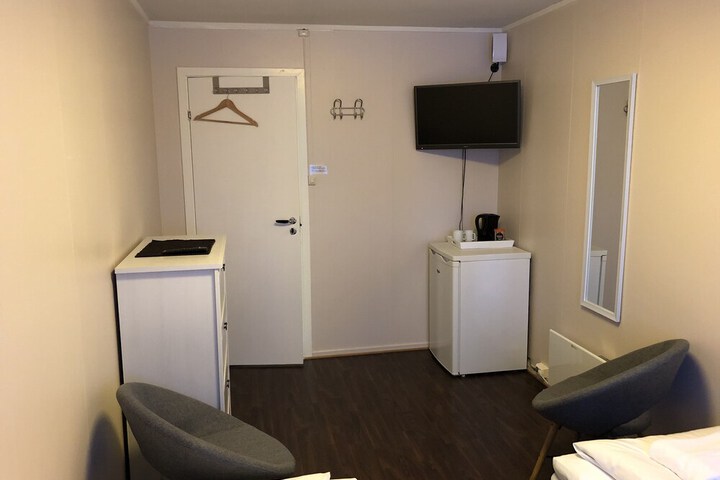 Room 34 of 89