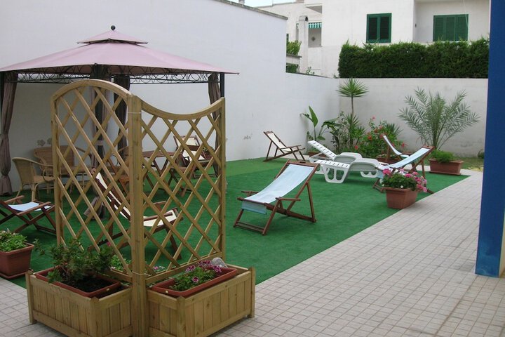 Hotel Exterior 64 of 68